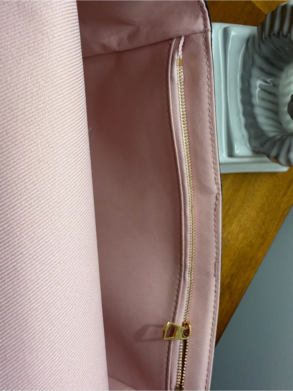 Louis Vuitton Damier Bond Street Bag with Pink Leather Accent - Picture 11 of 16